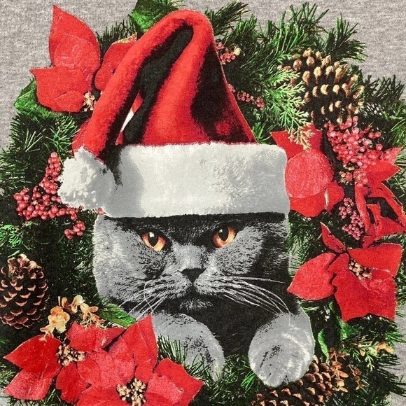 CHRISTMAS Cat with Santa Hat Holiday Wreath Heather Gray Crewneck T-Shirt Size S - Picture 4 of 13